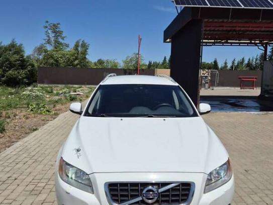 Volvo V70
                             2012г. в рассрочку
