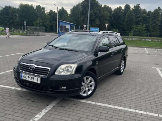 Toyota Avensis
                         2005г. в рассрочку