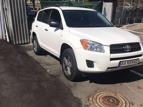 Toyota Rav4 2012р. у розстрочку