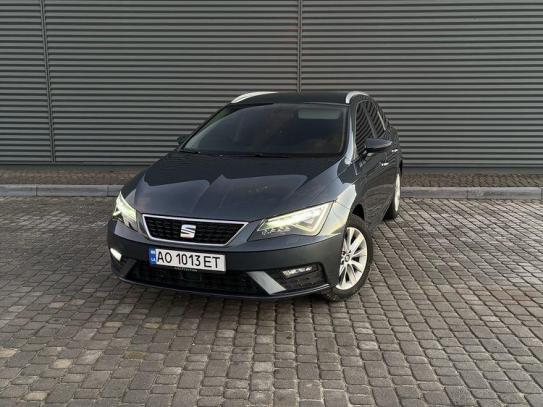 Seat Leon                            2019г. в рассрочку