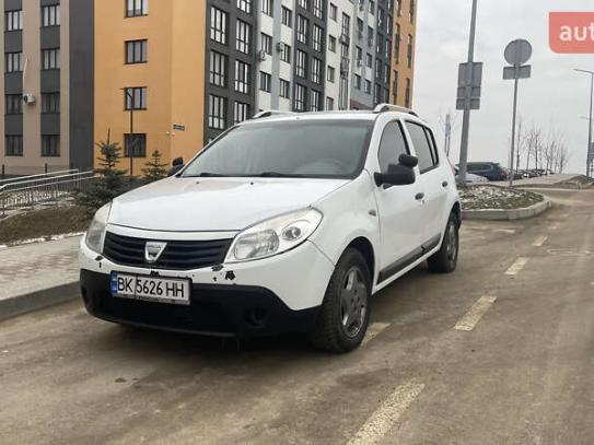 Dacia Sandero                         2011г. в рассрочку