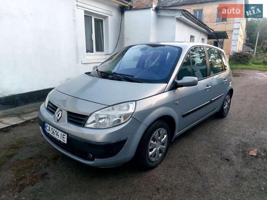 Renault Scenic                          2004г. в рассрочку