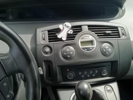 Renault Grand scenic                    2004г. в рассрочку