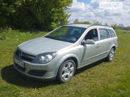 Opel Astra 2006р. у розстрочку