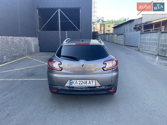 Renault Megane
                          2012г. в рассрочку