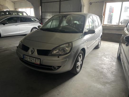 Renault Megane scenic 2006р. у розстрочку