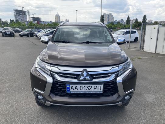 Mitsubishi Pajero sport                    2016г. в рассрочку