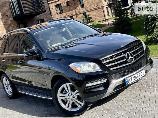 Mercedes-benz M-class 2012р. у розстрочку