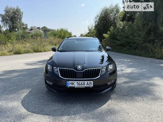 Skoda Octavia 2018г. в рассрочку