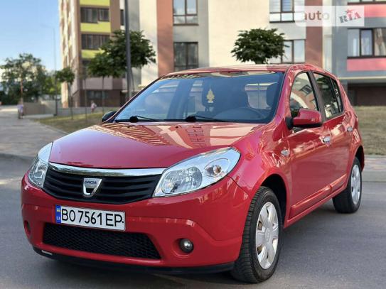 Dacia Sandero 2009р. у розстрочку