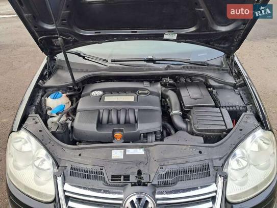 Volkswagen Golf
                            2007г. в рассрочку