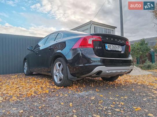 Volvo S60 2011г. в рассрочку