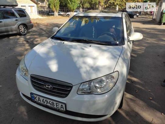 Hyundai Avante 2008г. в рассрочку