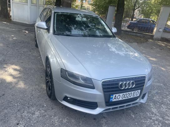 Audi A4 2009р. у розстрочку