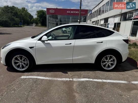Tesla Model y 2021г. в рассрочку
