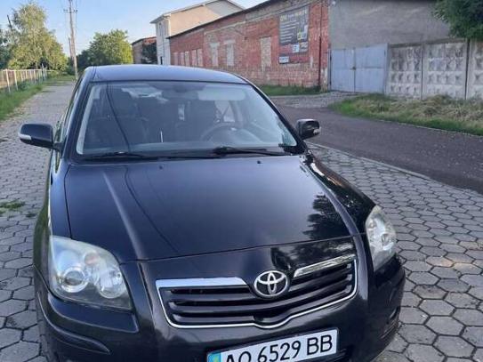Toyota Avensis
                         2007г. в рассрочку