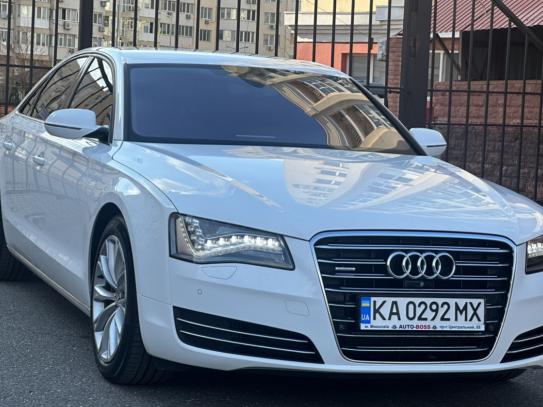 Audi A8
                              2012г. в рассрочку