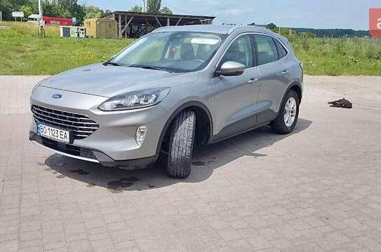 Ford Kuga                            2020г. в рассрочку