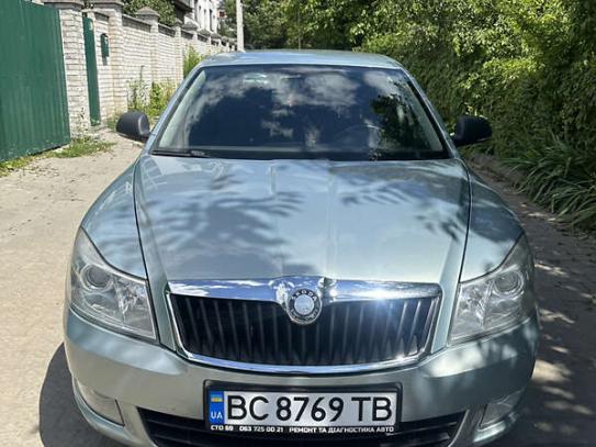 Skoda Octavia                         2011г. в рассрочку