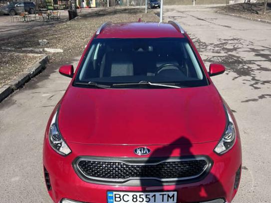 Kia Niro
                            2017г. в рассрочку