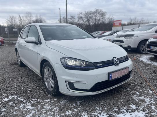 Volkswagen E-golf
                          2014г. в рассрочку