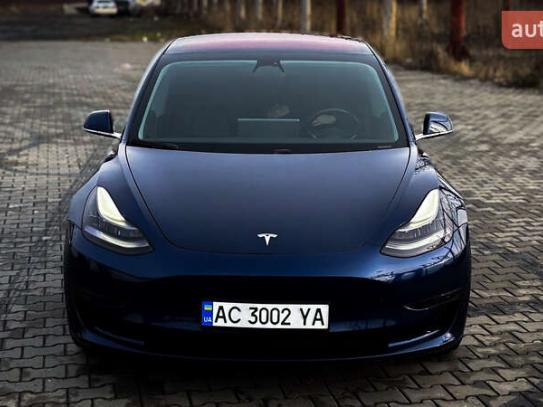 Tesla Model 3
                         2018г. в рассрочку