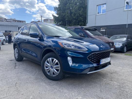 Ford Escape
                          2019г. в рассрочку