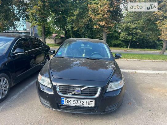 Volvo V50 2009р. у розстрочку