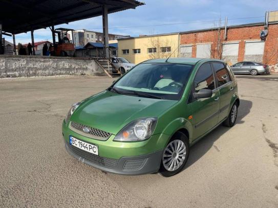 Ford Fiesta                          2006г. в рассрочку