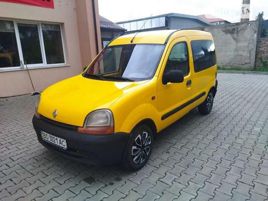 Renault Kangoo 2000г. в рассрочку