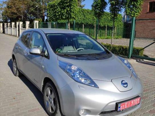 Nissan Leaf                            2012г. в рассрочку