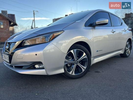 Nissan Leaf
                            2019г. в рассрочку