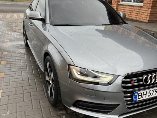 Audi A4
                              2009г. в рассрочку