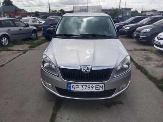 Skoda Fabia                           2012г. в рассрочку