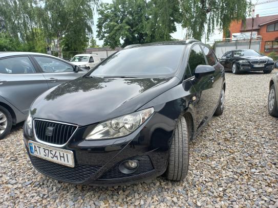 Seat Ibiza                           2010г. в рассрочку