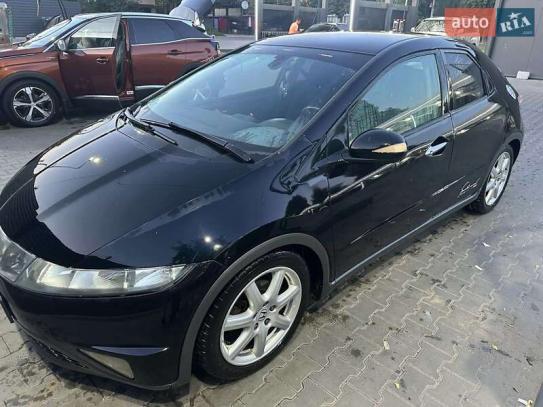 Honda Civic                           2008г. в рассрочку