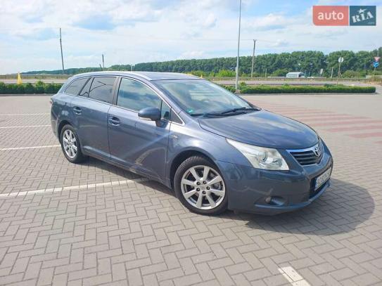 Toyota Avensis
                         2011г. в рассрочку