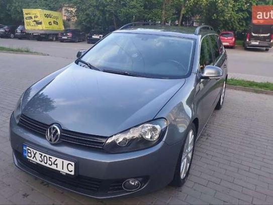 Volkswagen Golf
                            2009г. в рассрочку