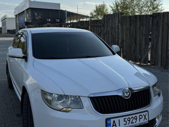 Skoda Superb
                          2010г. в рассрочку