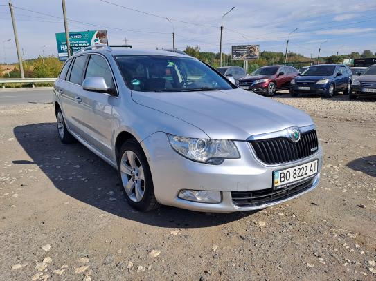 Skoda Superb 2012г. в рассрочку