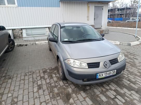 Renault Megane                          2004г. в рассрочку