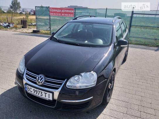 Volkswagen Golf 2007р. у розстрочку