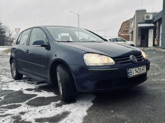 Volkswagen Golf 2005р. у розстрочку