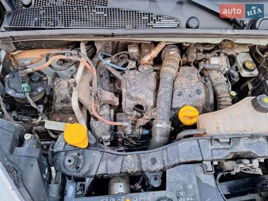 Renault Kangoo                          2017г. в рассрочку