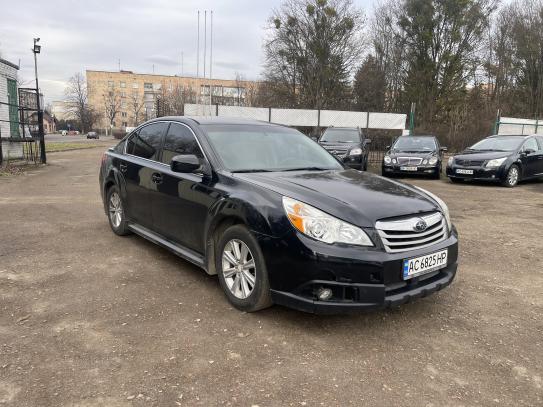 Subaru Legacy                          2010г. в рассрочку