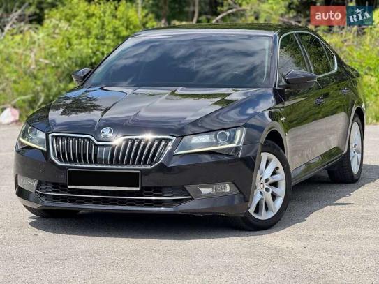 Skoda Superb 2017г. в рассрочку