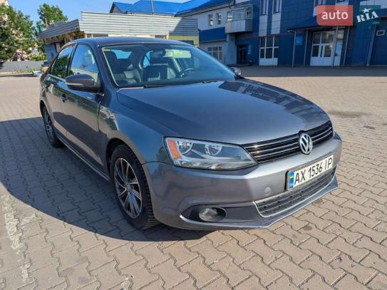 Volkswagen Jetta                           2012г. в рассрочку