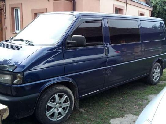 Volkswagen Transporter
                     2000г. в рассрочку