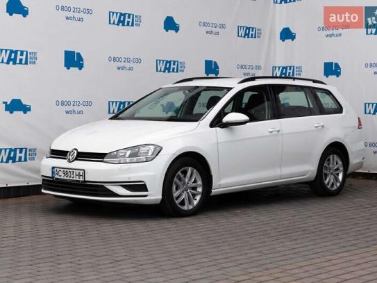 Volkswagen Golf
                            2019г. в рассрочку