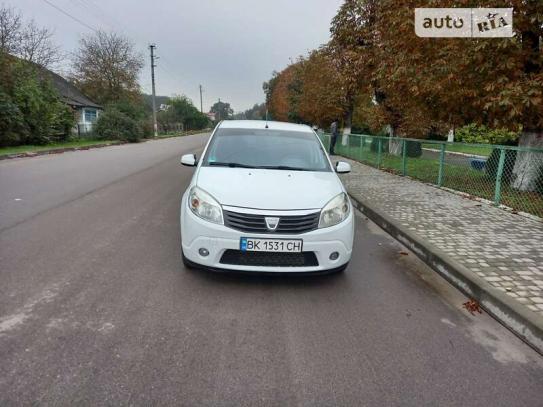 Dacia Sandero 2009р. у розстрочку